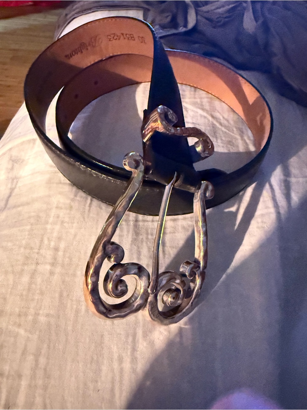 Brighton Hammered Gold Hardware Black Pebbled Leather Belt B31423 Sz 30